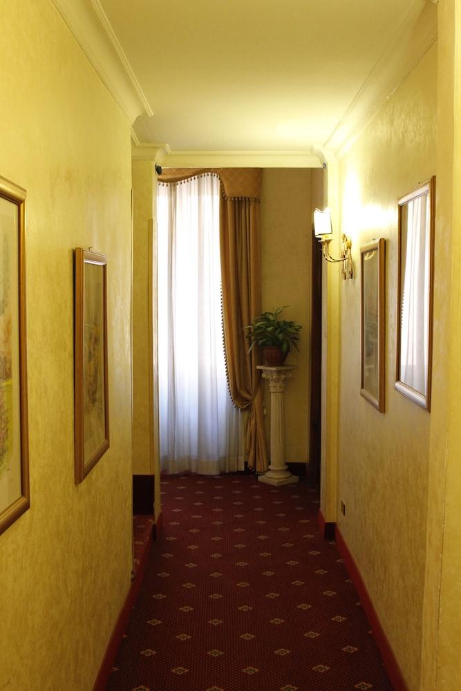 Hotel Sistina Рим Екстериор снимка