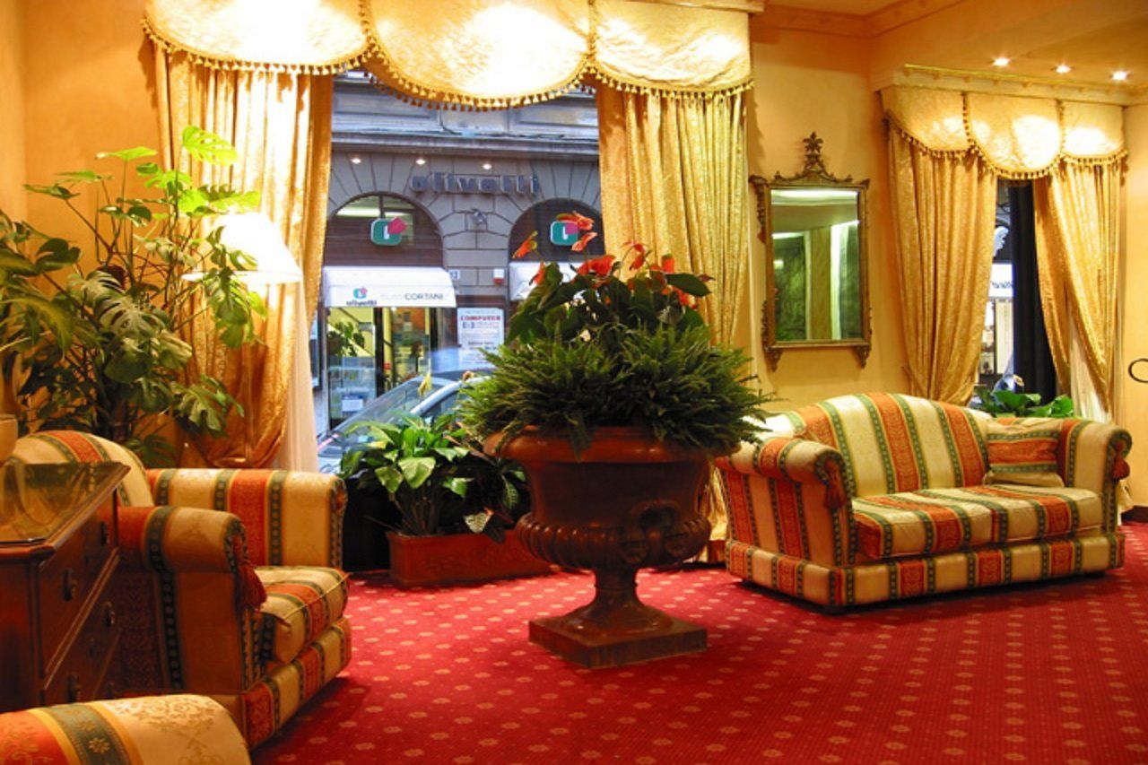 Hotel Sistina Рим Стая снимка